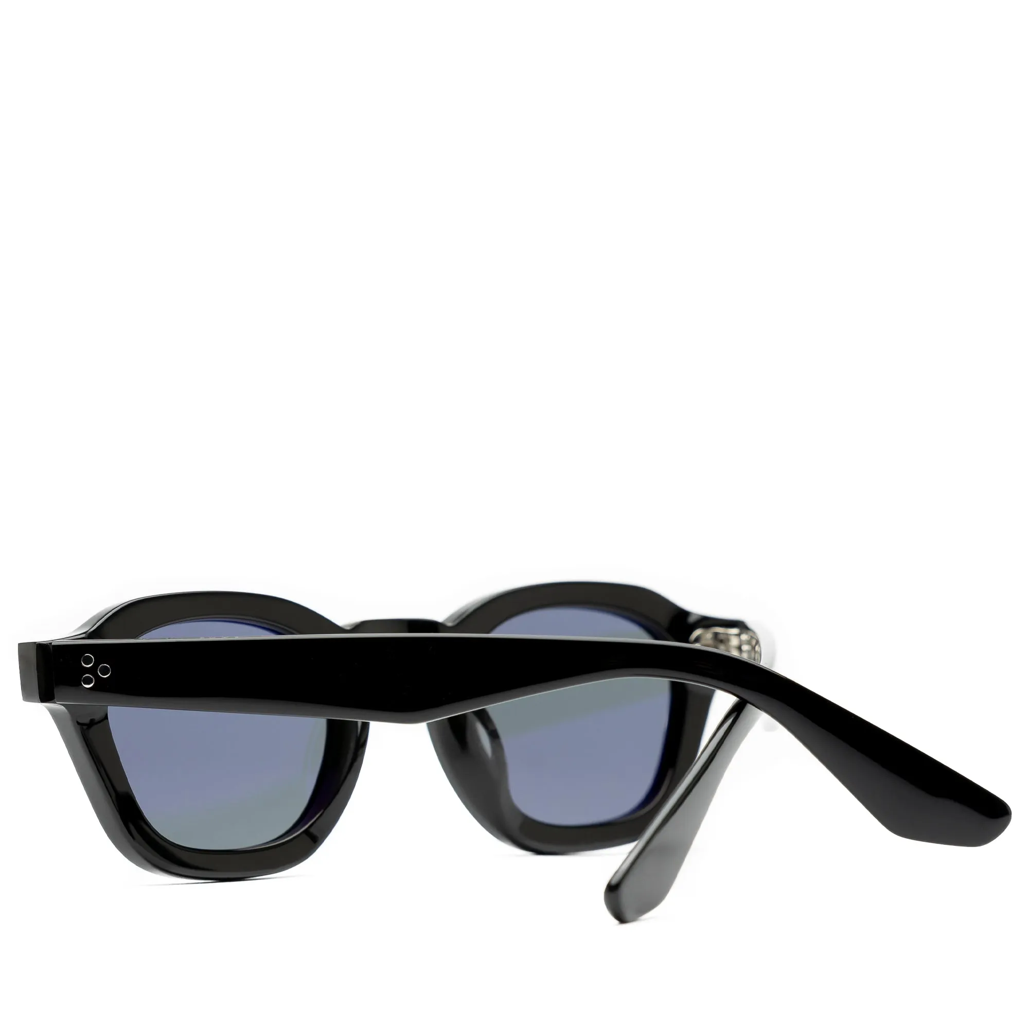 Akila Logos - Black