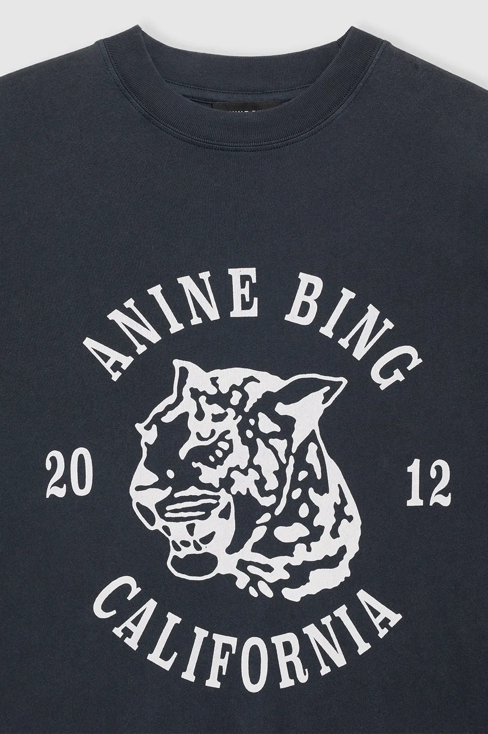 Avi Tee Collegiate Leopard - Washed Charcoal -ANINE BING
