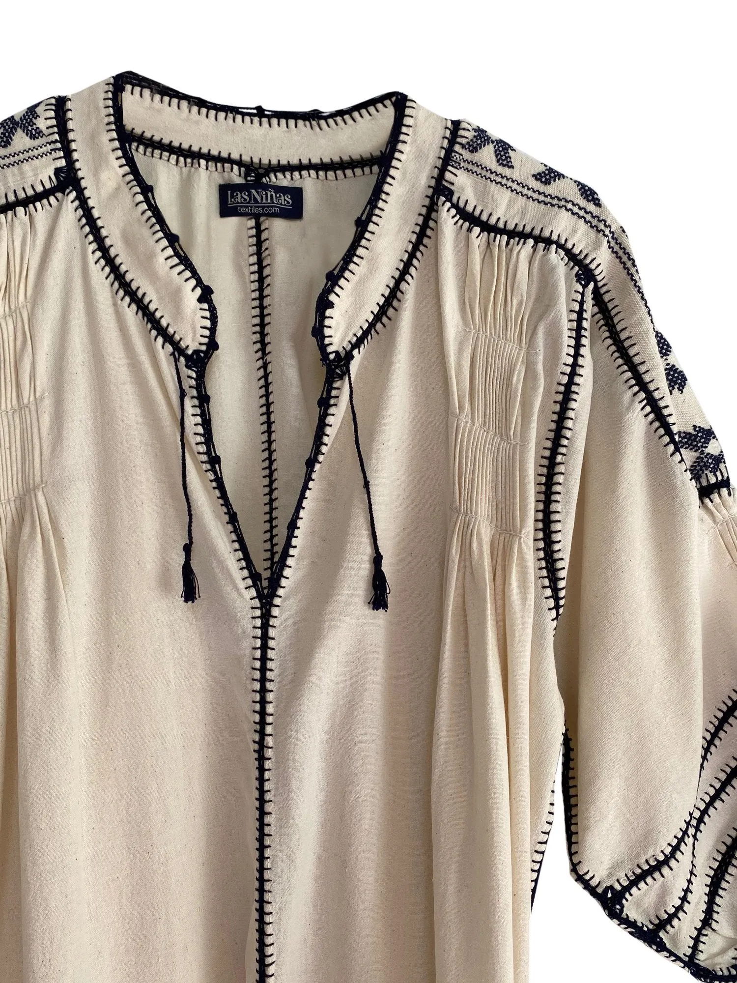2025 FASHION TRENDS FOR WOMEN ESPANOLA DRESS LONG SLEEVE - CREAM / NAVY CROCHET - LAS NINAS
