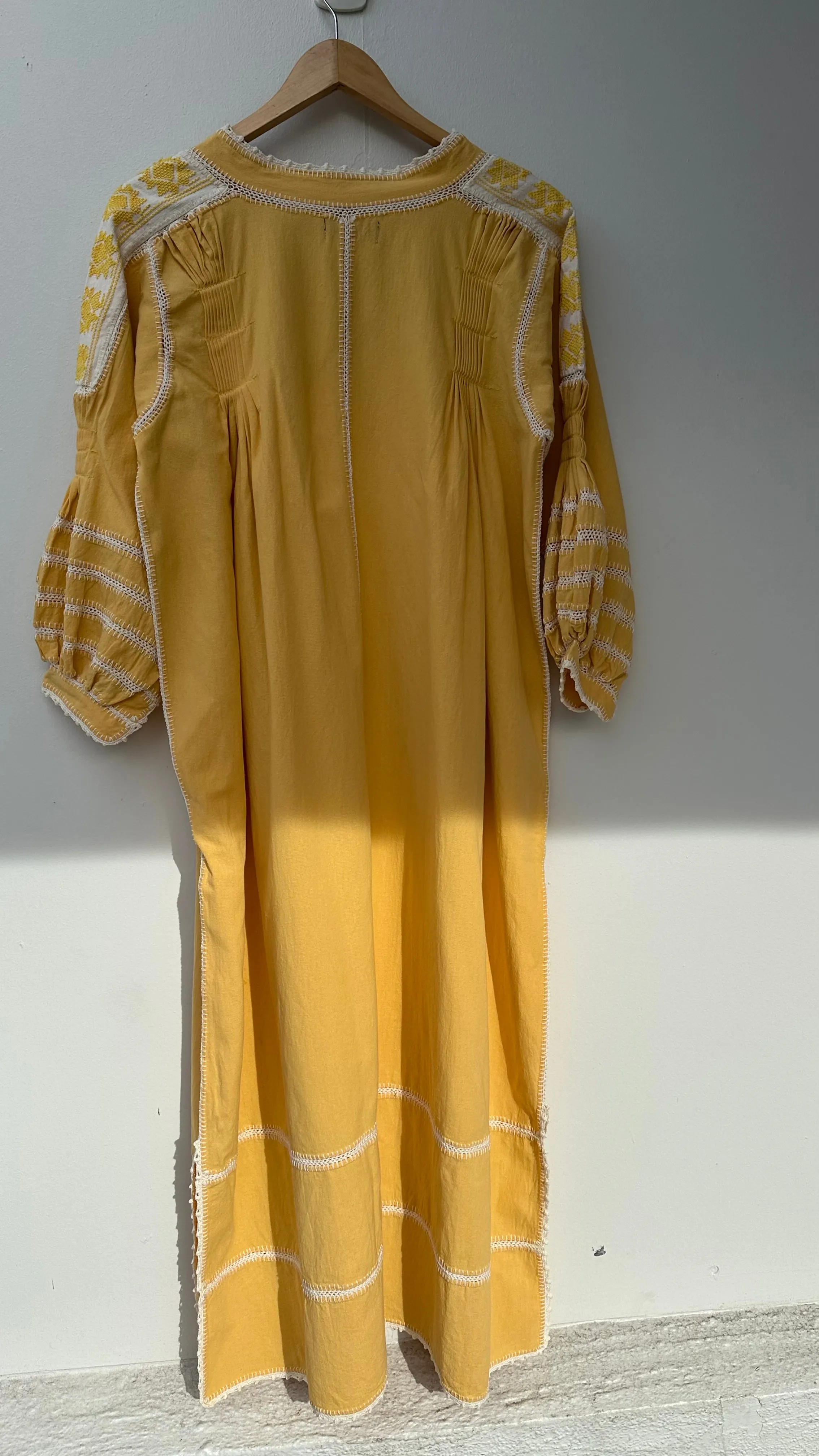 ESPANOLA DRESS LONG SLEEVE - DIJON / CREAM CROCHET - LAS NINAS