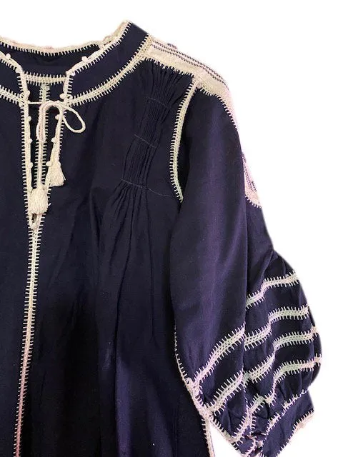 2025 FASHION TRENDS FOR WOMEN ESPANOLA  DRESS LONG SLEEVE  - NAVY / CREAM CROCHET - LAS NINAS
