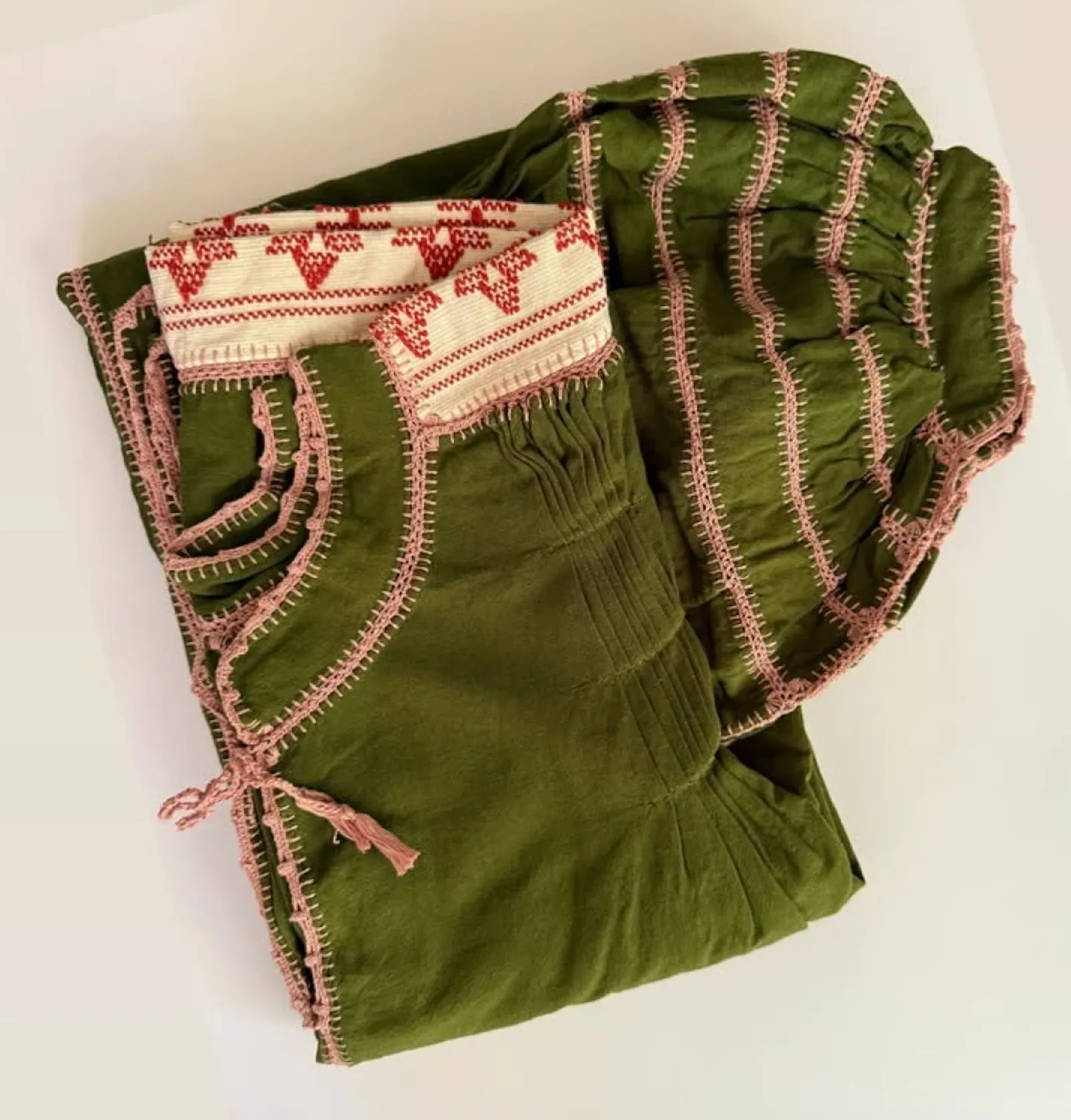ESPANOLA DRESS LONG SLEEVE - OLIVE GREEN  / CAFE CROCHET - LAS NINAS