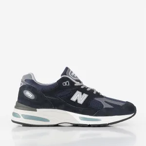 Exclusive New Balance U991NV2 Shoes  Ends Soon!