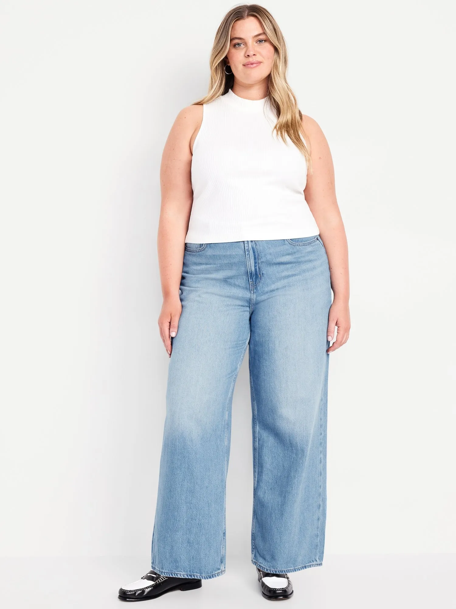 High-Waisted Baggy Wide-Leg Jeans