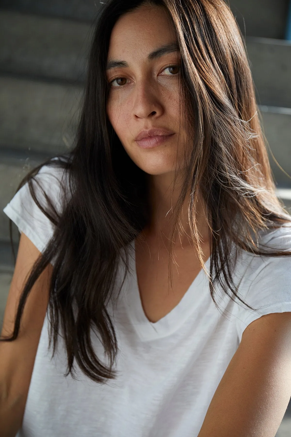 JILIAN ORIGINAL SLUB V-NECK - WHITE - VELVET BY GRAHAM AND SPENCER
