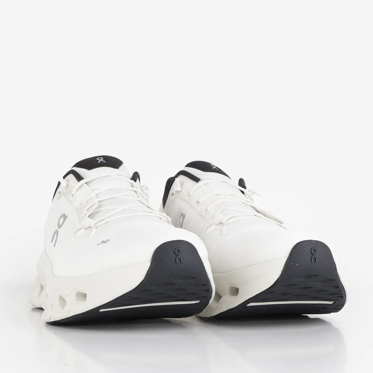 Limited Edition ON Cloudtilt Shoes  Dont Miss Out!