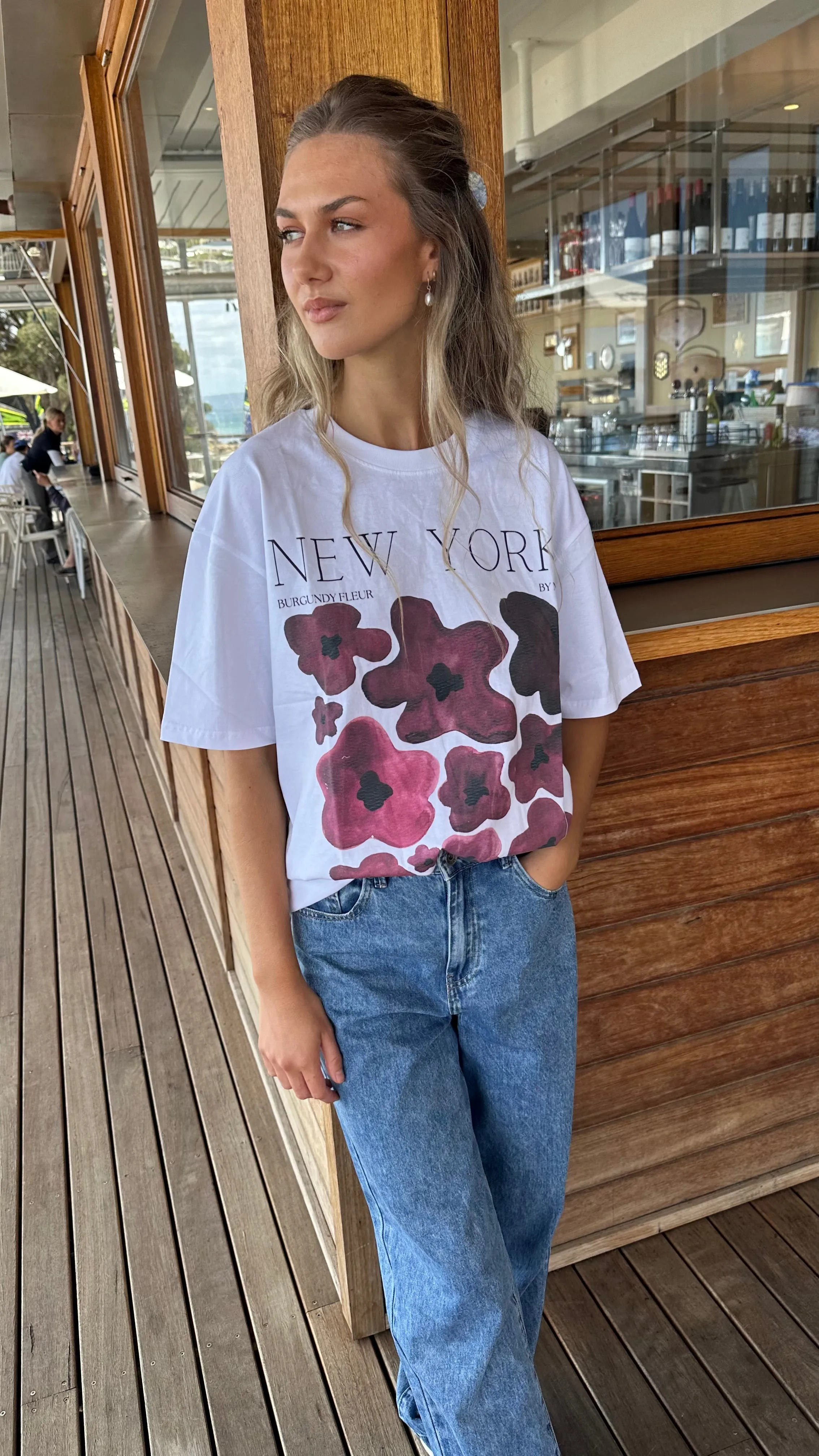 NEW YORK BURGUNDY FLEUR OVERSIZE TEE - LUCENT WHITE - MAKU