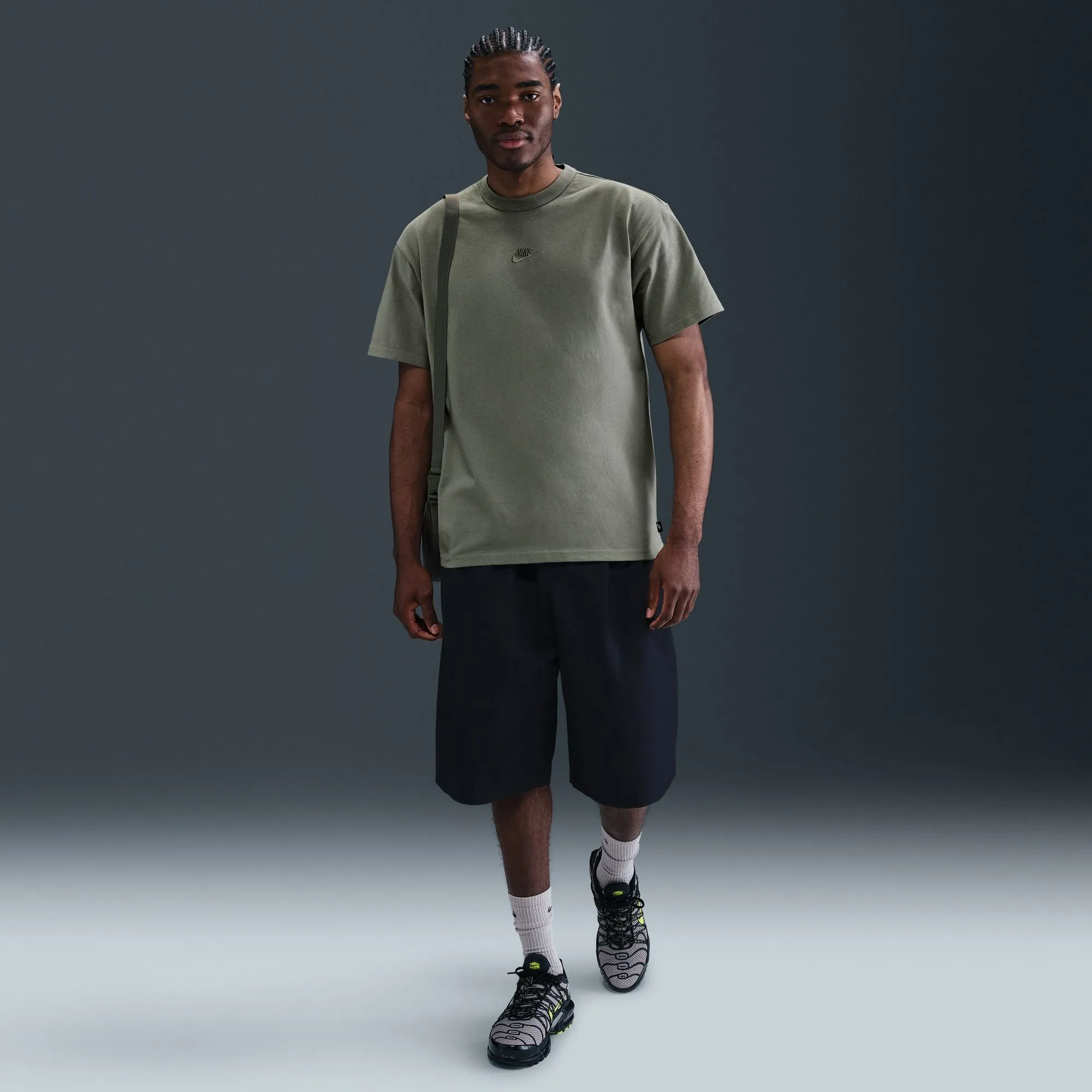 Nike Sportswear Premium Essentials Men's T-Shirt Color: Light Army Style: DO7392-320