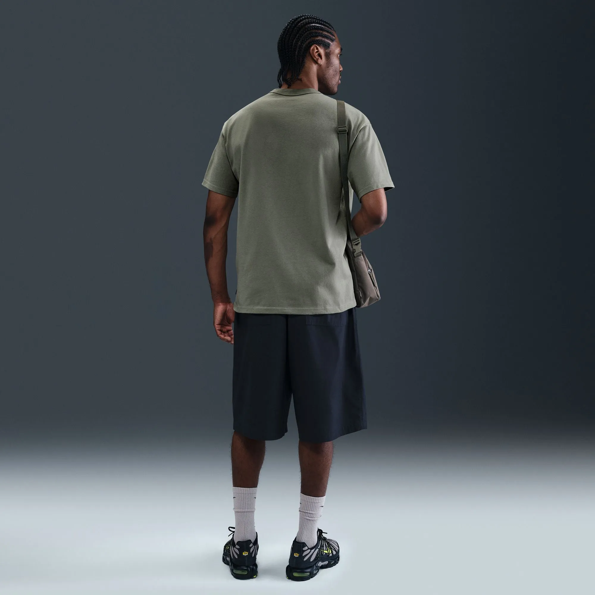 Nike Sportswear Premium Essentials Men's T-Shirt Color: Light Army Style: DO7392-320