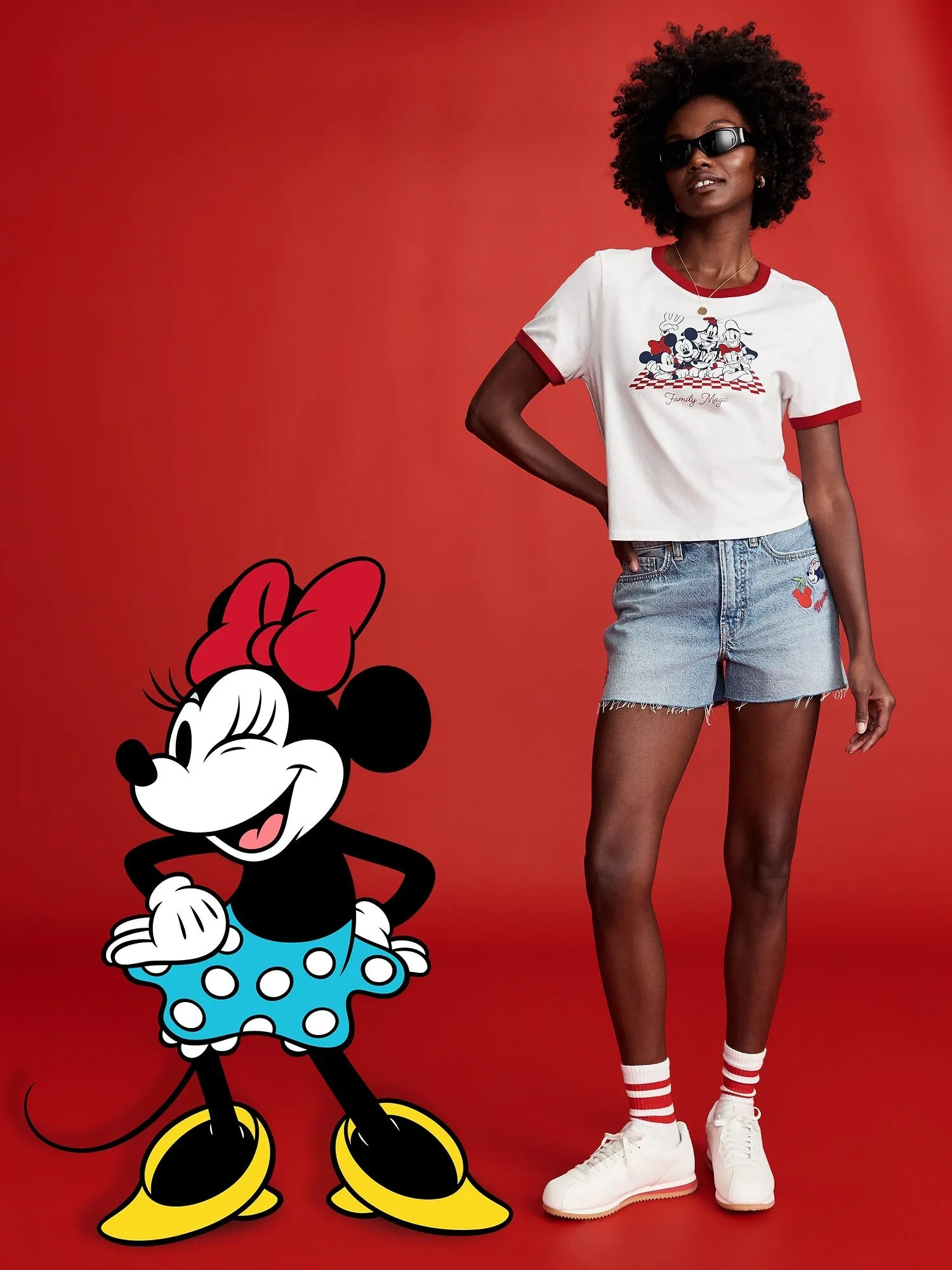 Old Navy x Disney Graphic Cropped Ringer T-Shirt