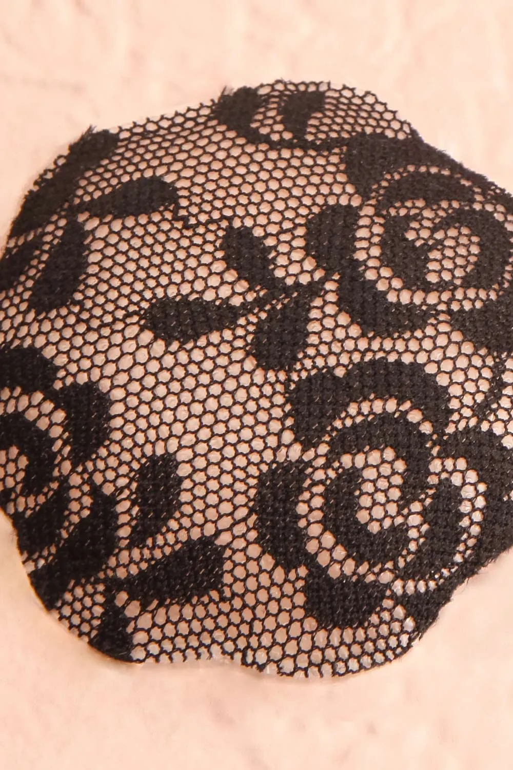 Petales Black | Lace Pattern Adhesive Pasties
