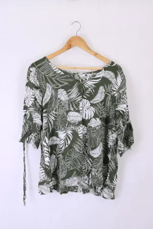 Rockmans Green And Floral Top 20