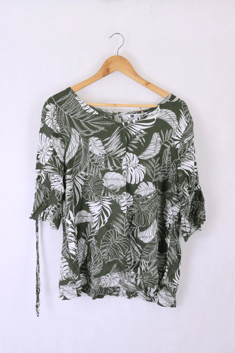 Rockmans Green And Floral Top 20