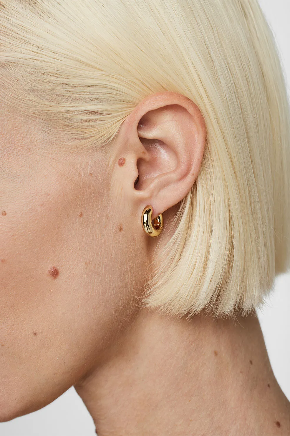 Small Bold Link Hoops - Gold -ANINE BING