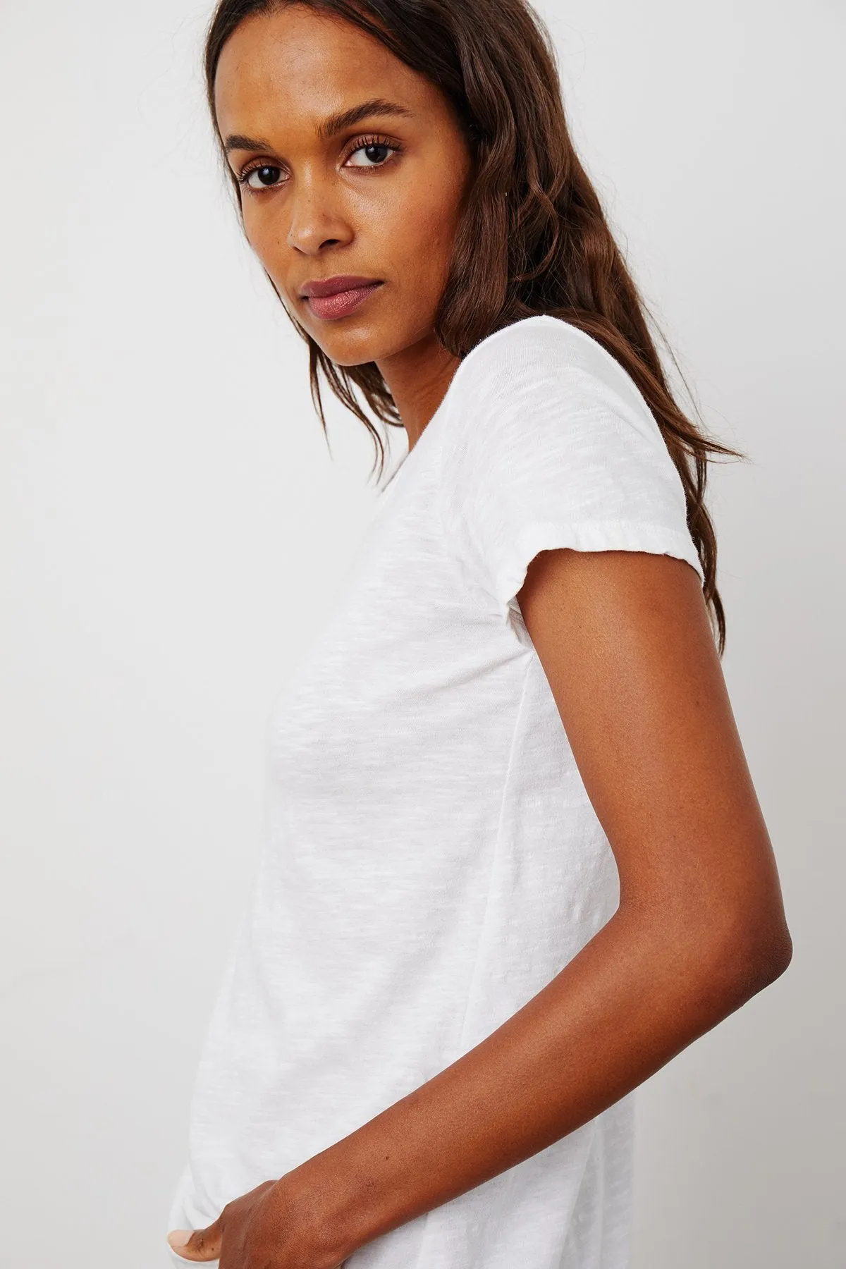 2025 FASHION TRENDS FOR WOMEN TILLY ORIGINAL SLUB CREW - WHITE - VELVET BY GRAHAM AND SPENCER