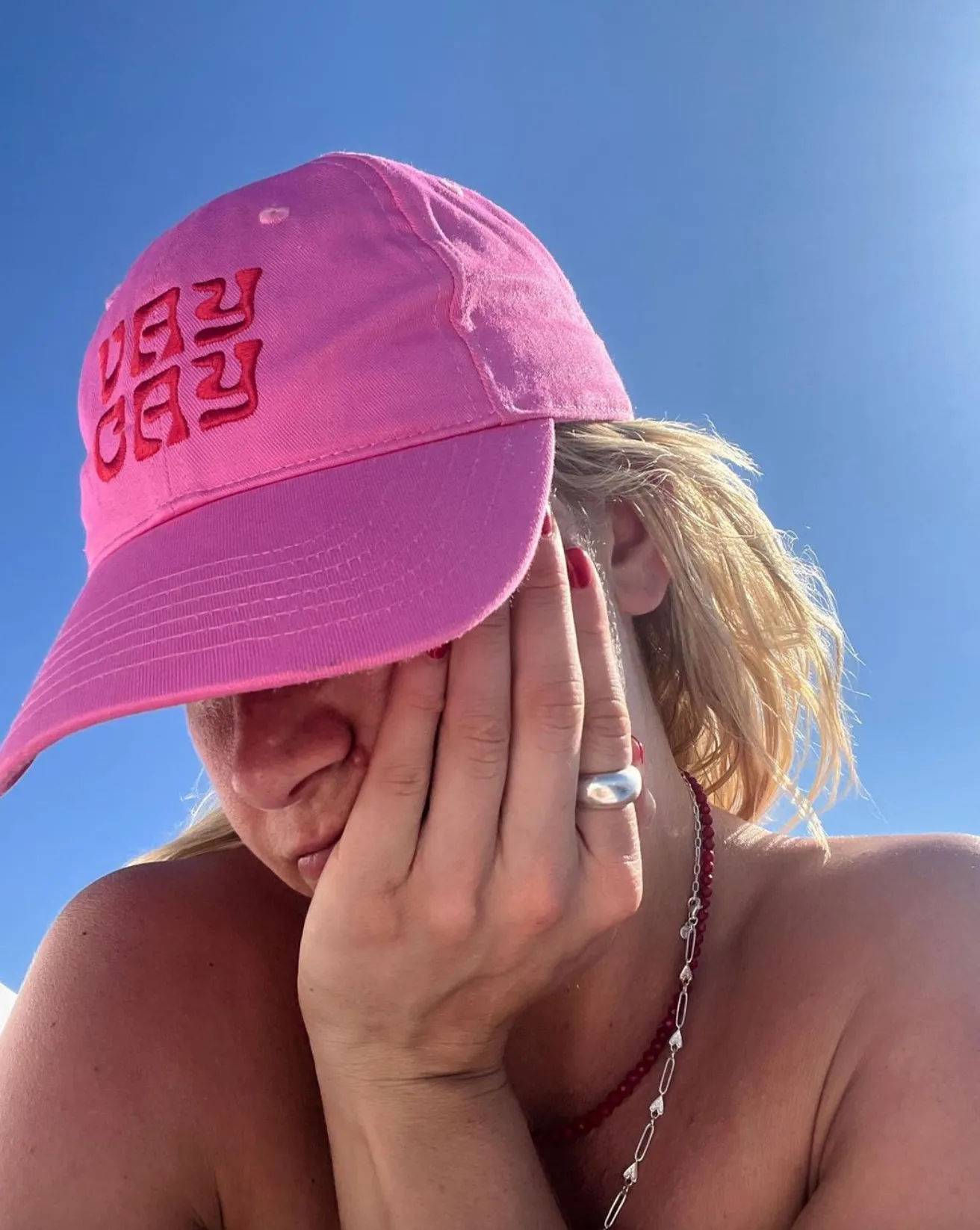 VAYCAY CAP - CAMPARI - BELLARUCHI