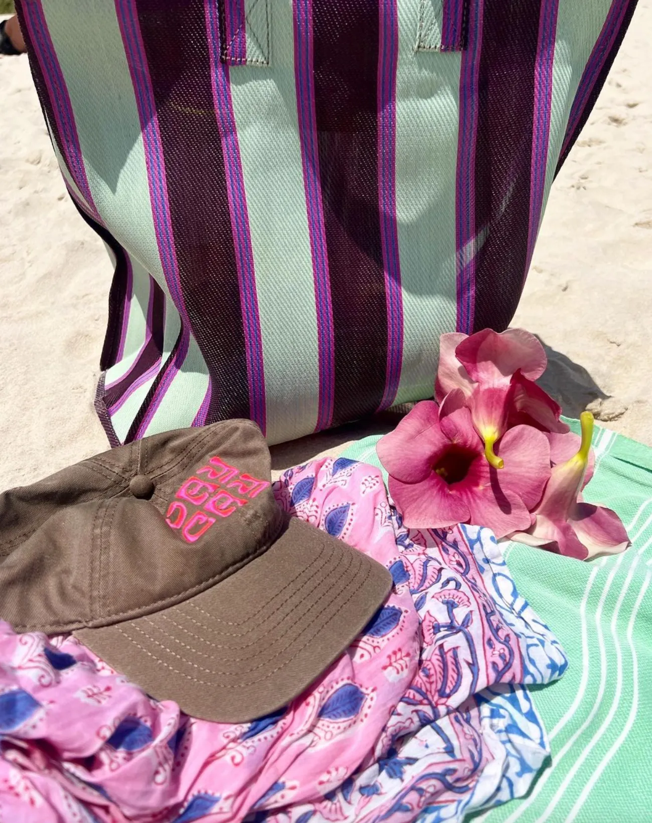 VAYCAY CAP - CHERRY RIPE - BELLARUCHI